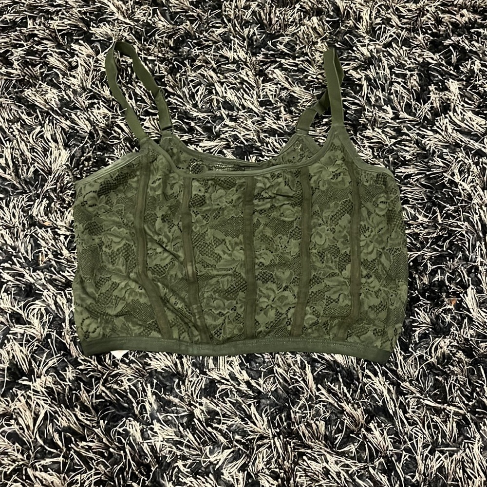 Women’s green going out top